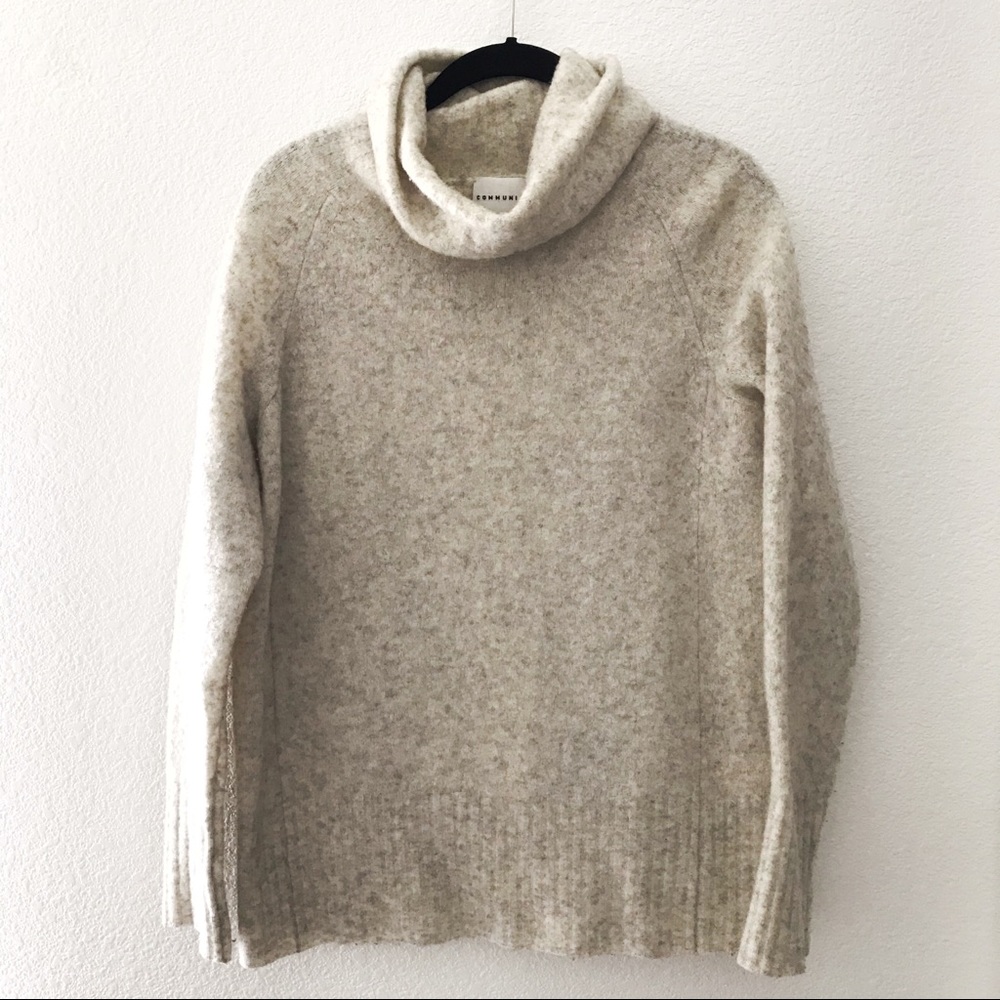Aritzia Community Plutarch Sweater Winter White